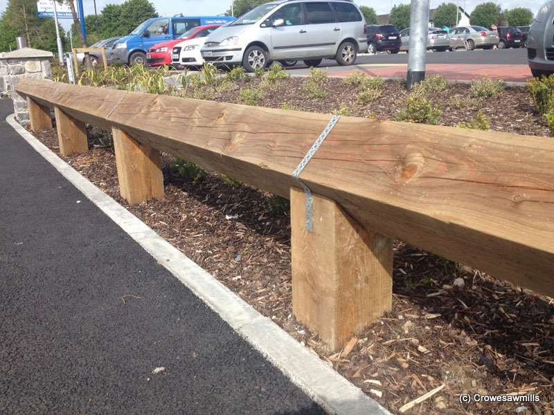 Special Top Timber Fence